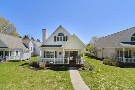 10 Cottage Lane