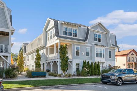 120 N Barton