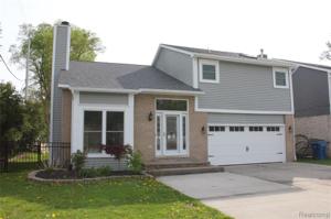 1446 ROSSDALE Drive