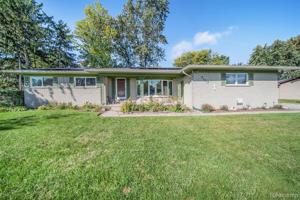 7137 Snowflake Drive