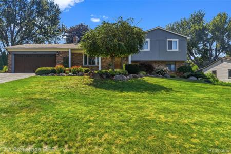 1438 Lynnwood Lane