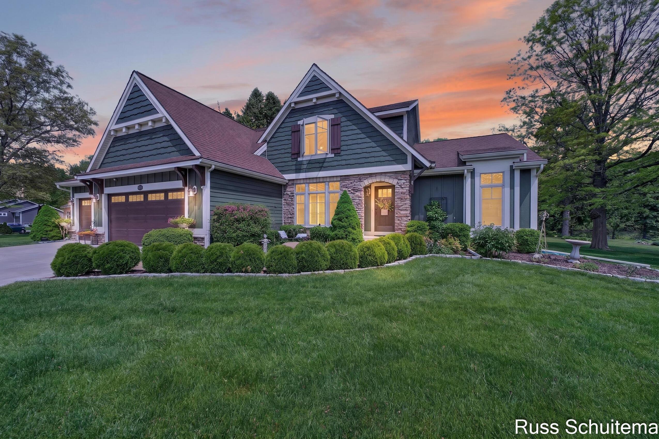 Image 3: 3924 Harbor Breeze Drive (1 of 80)