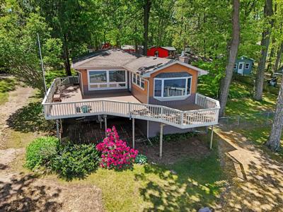 58774 Lakeshore Drive