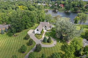 10460 ELIZABETH LAKE Road