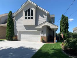 31040 BAYVIEW Drive