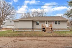 4540 N 5TH Street