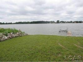 8411 ODOWLING DR