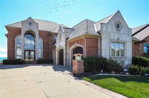 37560 LAKESHORE DR.