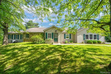 5370 Whipple Lake Road