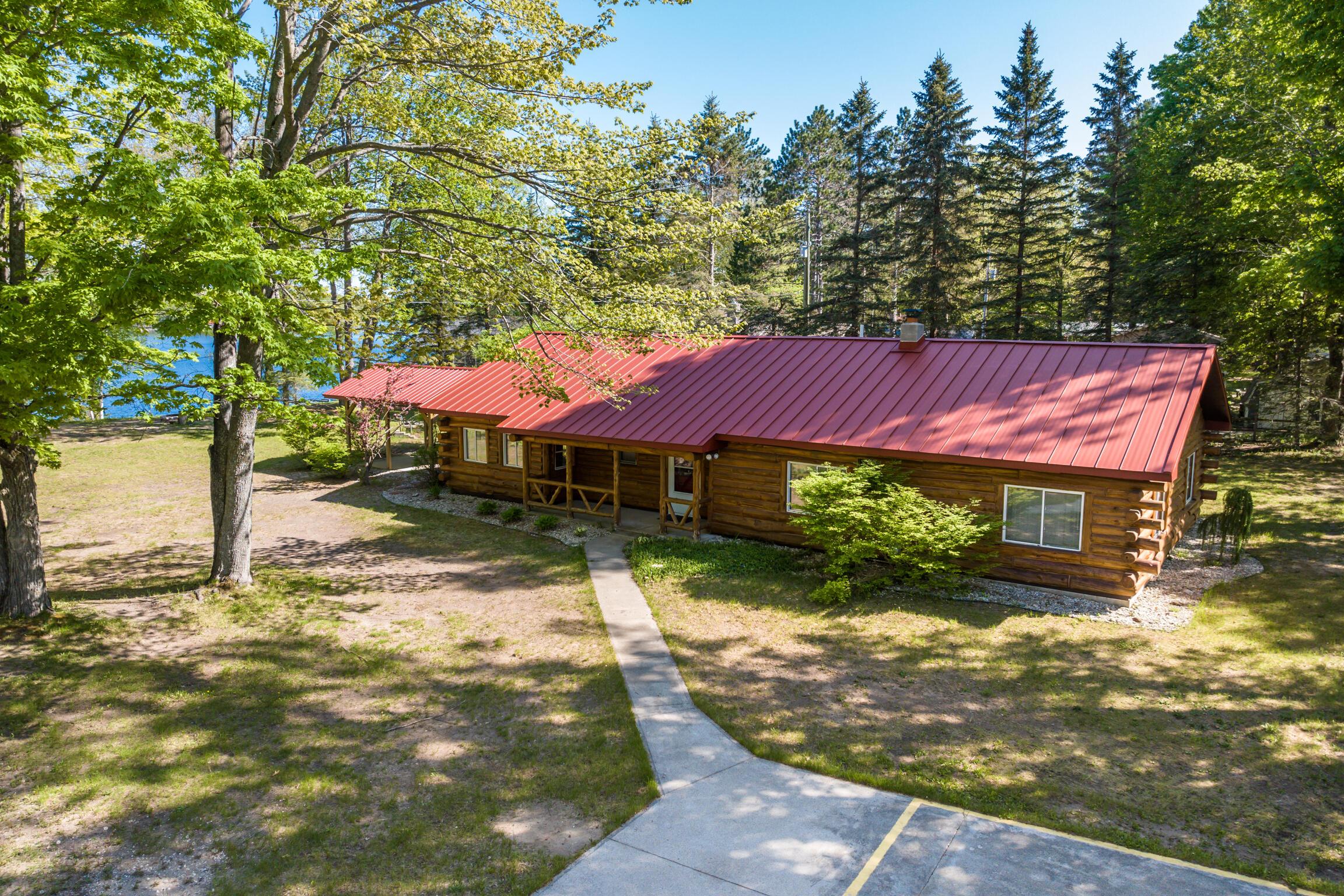 Image 1: 3 (1)