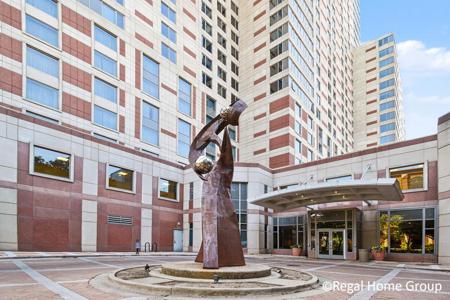 28 Campau Circle