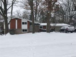 4151 IVERNESS Lane