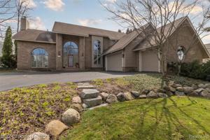 2201 LANGHAM Drive