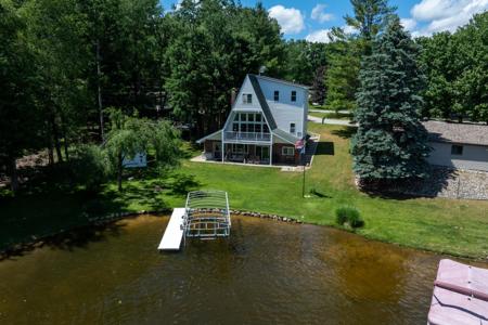 1032 Crown Pointe Drive