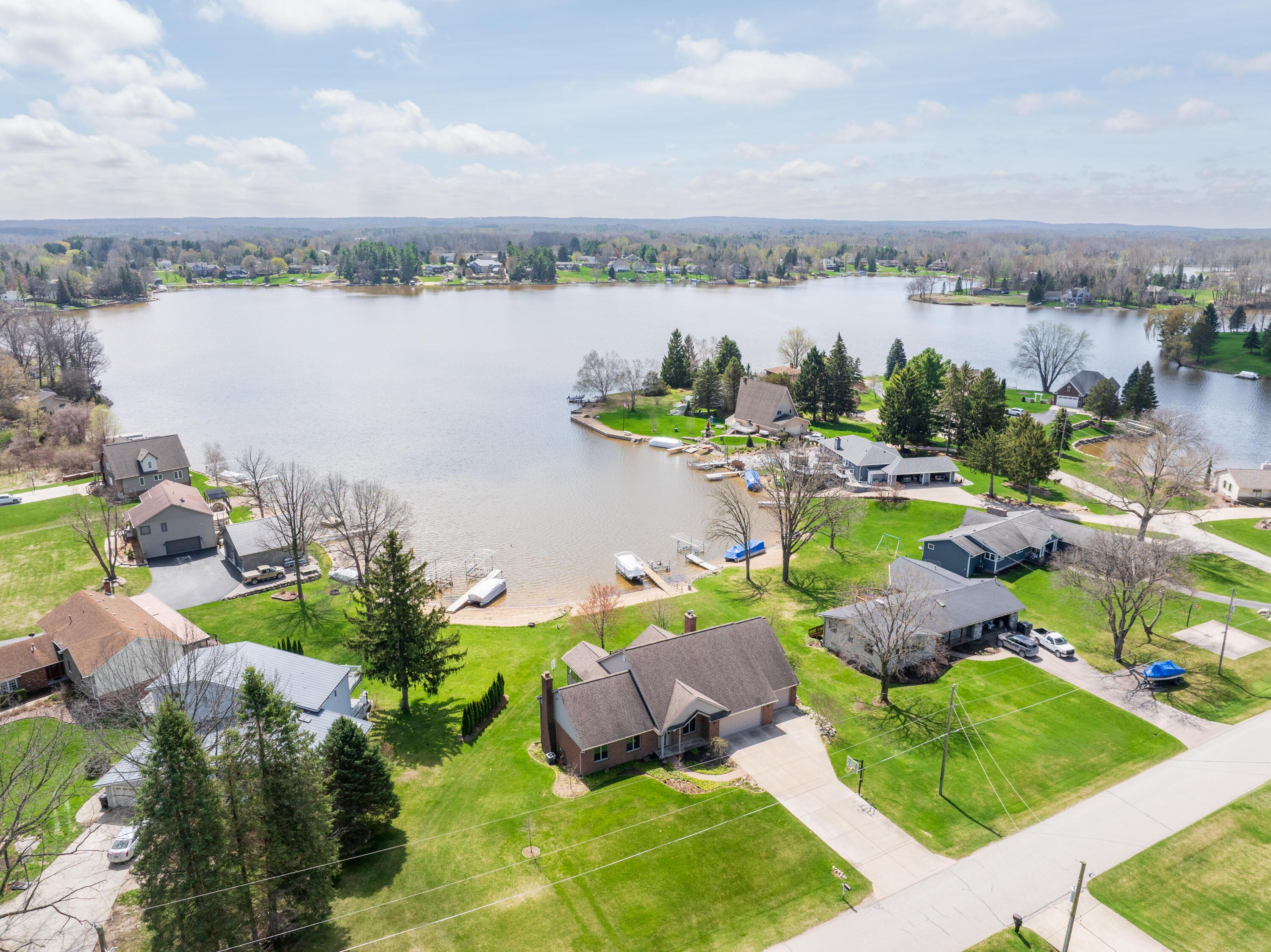 Image 1: 3757 Lake Lapeer Dr 73