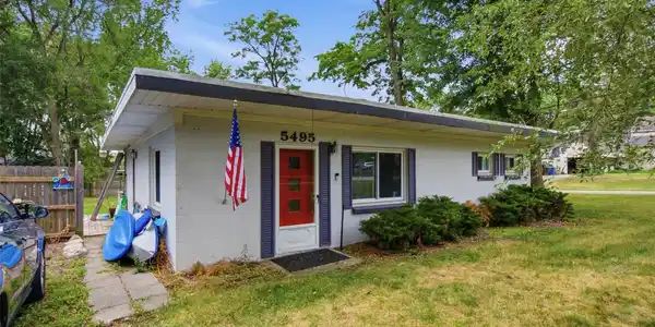 5495 Savoy Drive