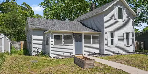 Image 3: DSC09198