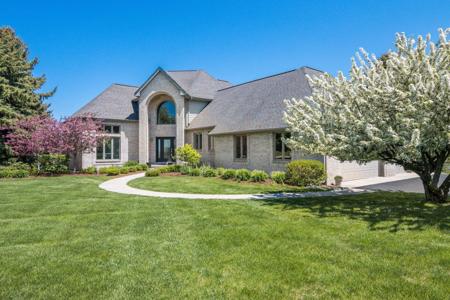 7852 Underwood Ridge