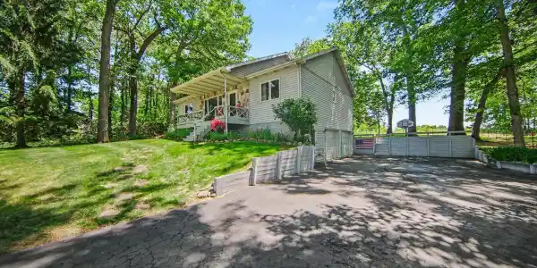 12895 Kelley Road