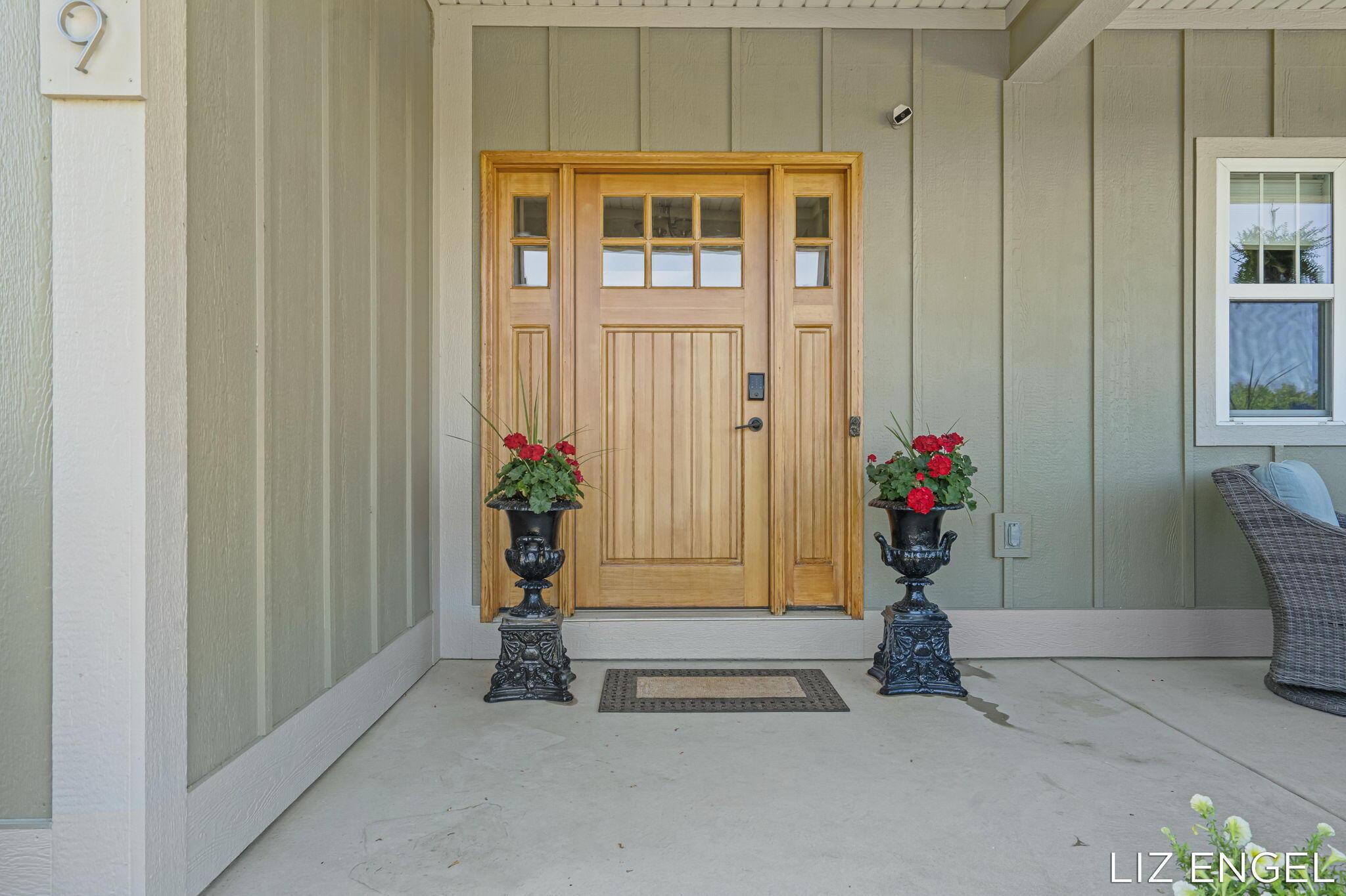 Image 3: Entrance