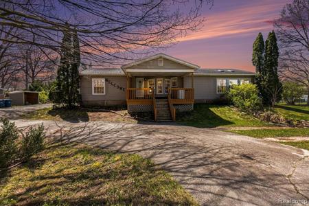 4210 WHITE LAKE Road