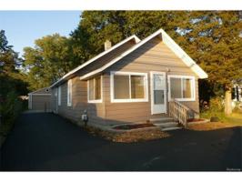 1263 S CASS LAKE Road