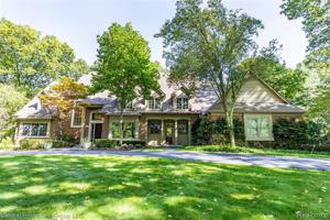 5045 Dianna Drive