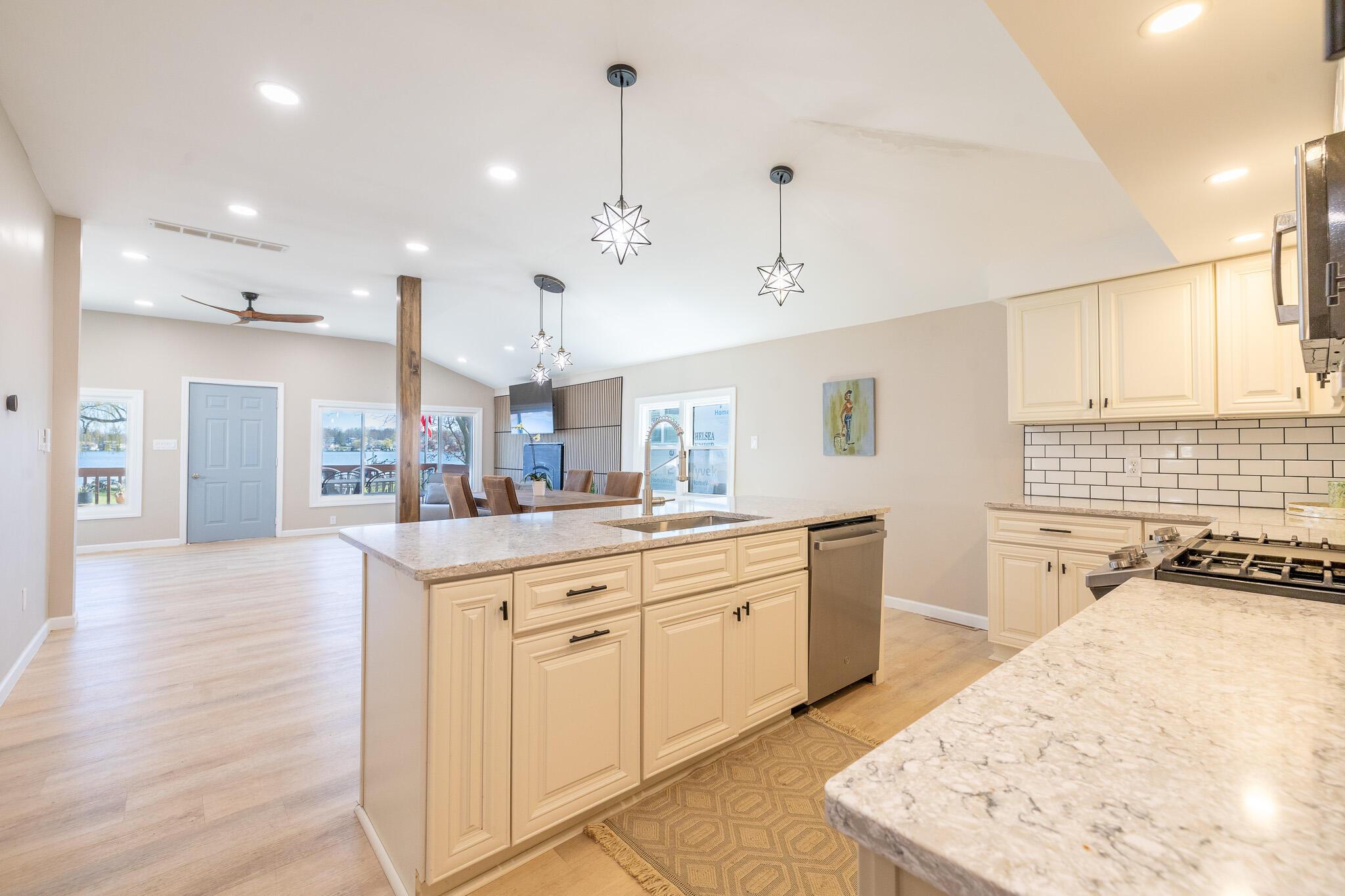 Image 4: Renovated Kitchen