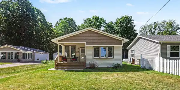 7161 E Lakeshore Drive