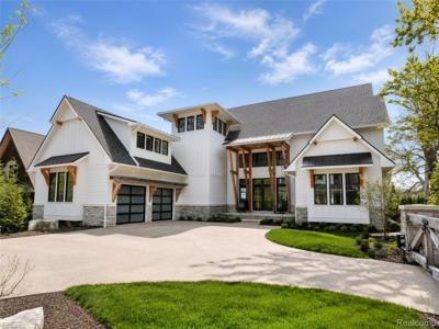 12530 Woodhull Landing