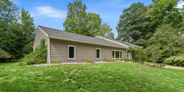 Image 4: 4-web-or-mls-007