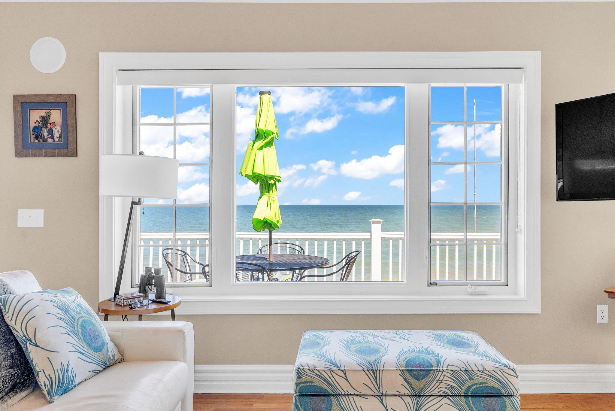 Image 3: Window pic