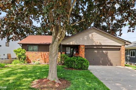 142 Channelsyde Dr Drive