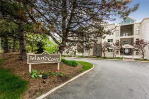 3276 ISLAND COVE Drive