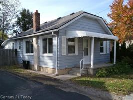 1732 Beechmont Street