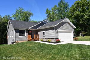 1186 ROSSFIELD Drive