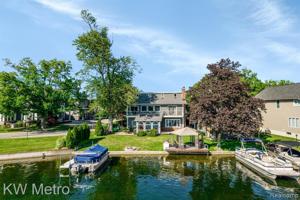 111 Park Island Drive