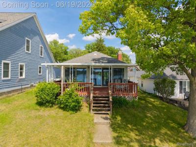 14174 Dartmouth Drive