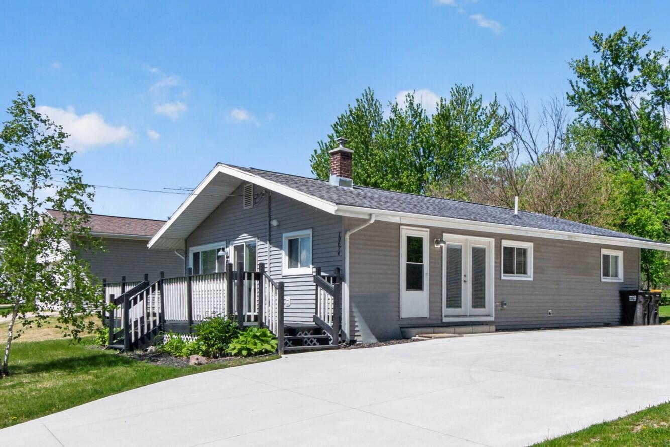 Image 3: 10674 Wesch Rd, Brooklyn, MI 49230