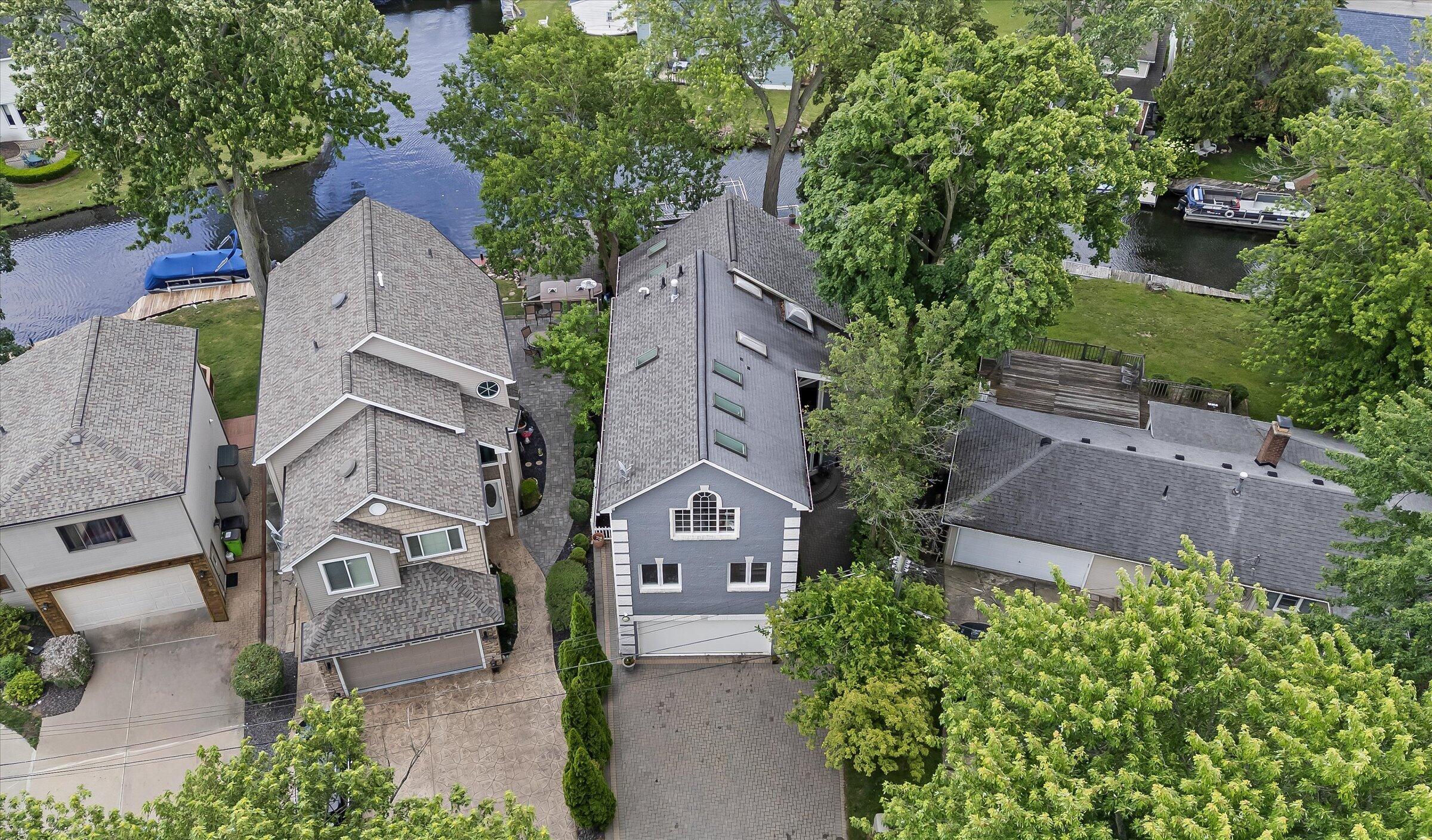 Image 3: 02-Mapleview-2