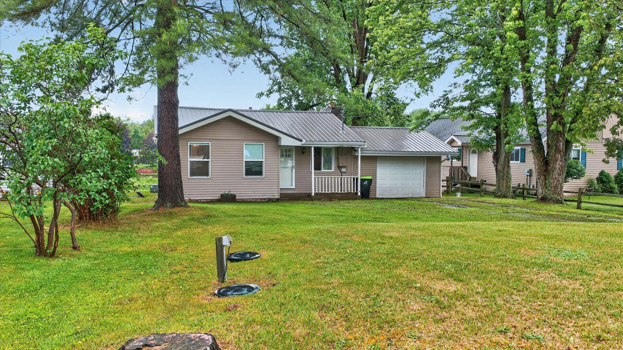 Image 3: 02-1043-Mckimmy-Dr-Beaverton-WindowStill