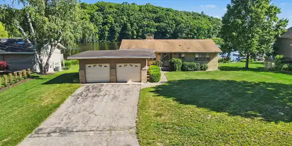 7261 Driftwood Drive