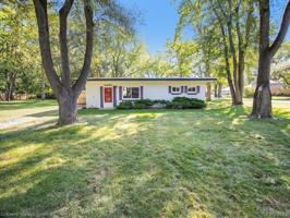 5495 SAVOY Drive