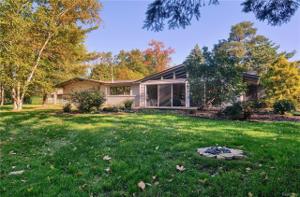 2335 SCOTCH PINE Street