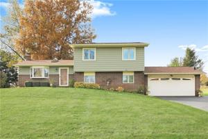 4033 LOCH Drive