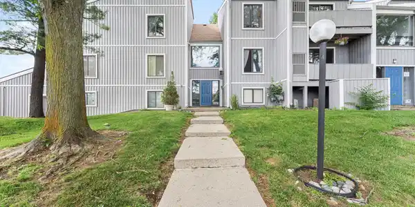 9601 Bayview Drive