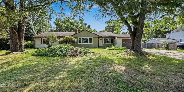 3346 Dean Lake Avenue