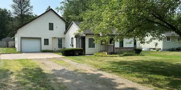603 Heights Road