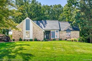 4786 OAK TREE