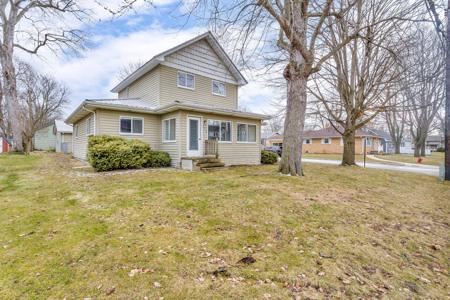 732 N 9TH Street
